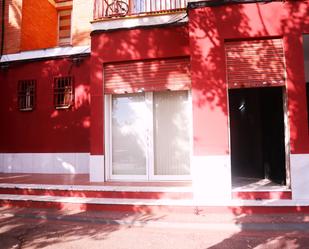 Vista exterior de Local de lloguer en Cerdanyola del Vallès