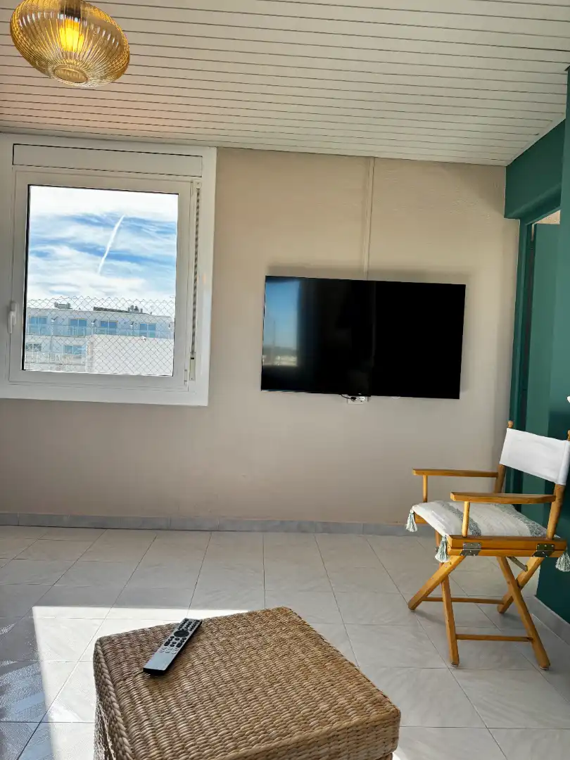 Sala de estar de Apartamento de alquiler en Salou con Aire acondicionado, Terraza y Amueblado