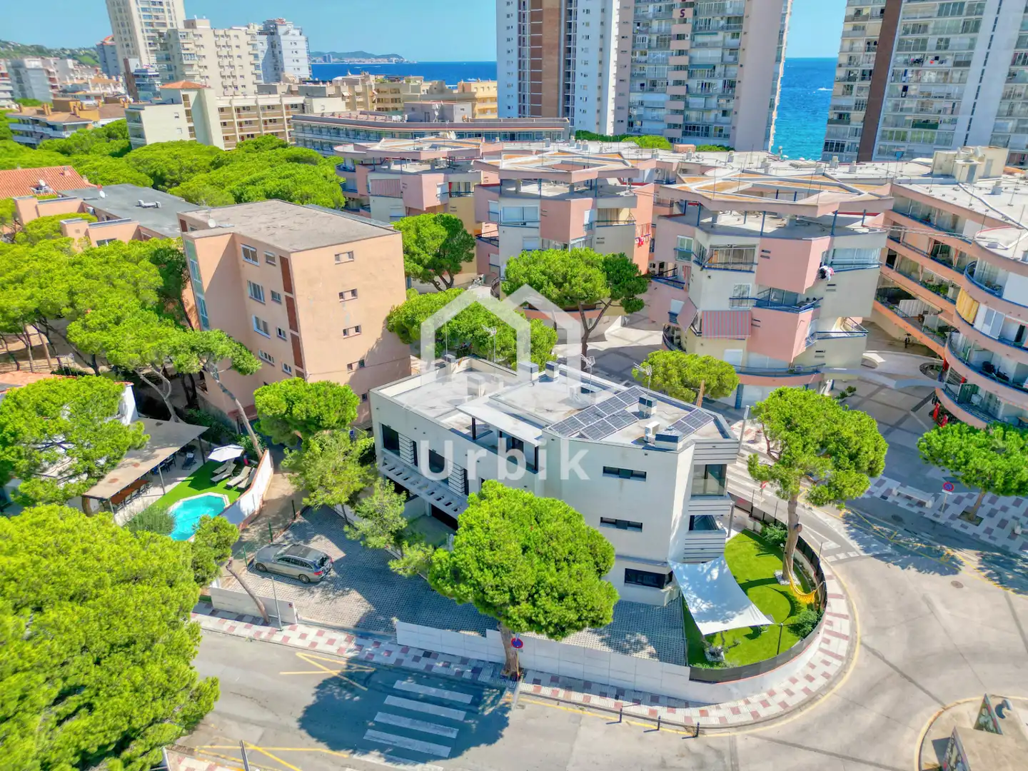 Außenansicht von Einfamilien-Reihenhaus zum Verkauf in Castell d'Aro, Platja d'Aro i s'Agaró mit Klimaanlage, Heizung und Terrasse