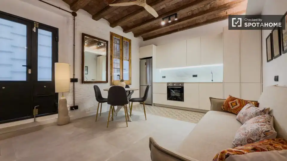 Flat for rent in La Barceloneta