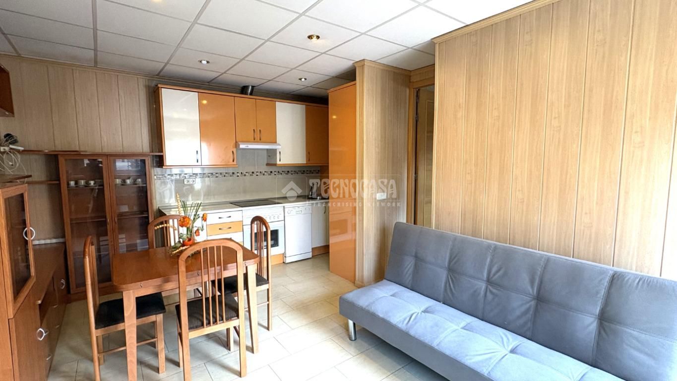 Sala d'estar de Pis en venda en Alcalá de Henares amb Aire condicionat