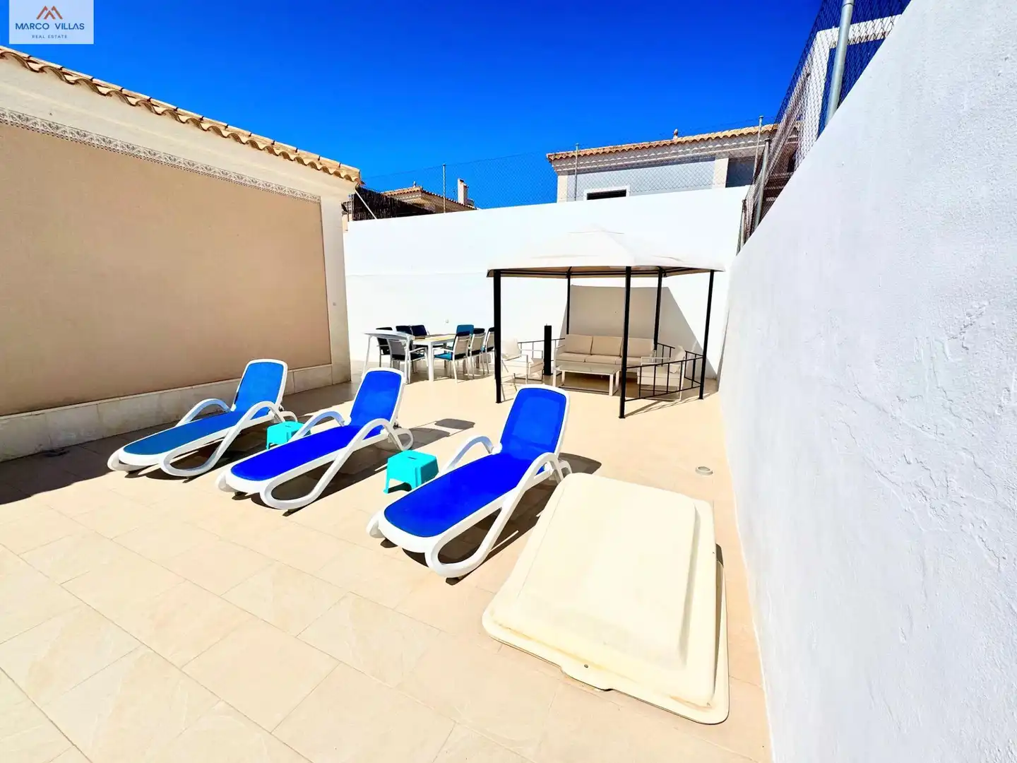 Terrassa de Casa o xalet en venda en San Fulgencio amb Aire condicionat, Jardí privat i Piscina