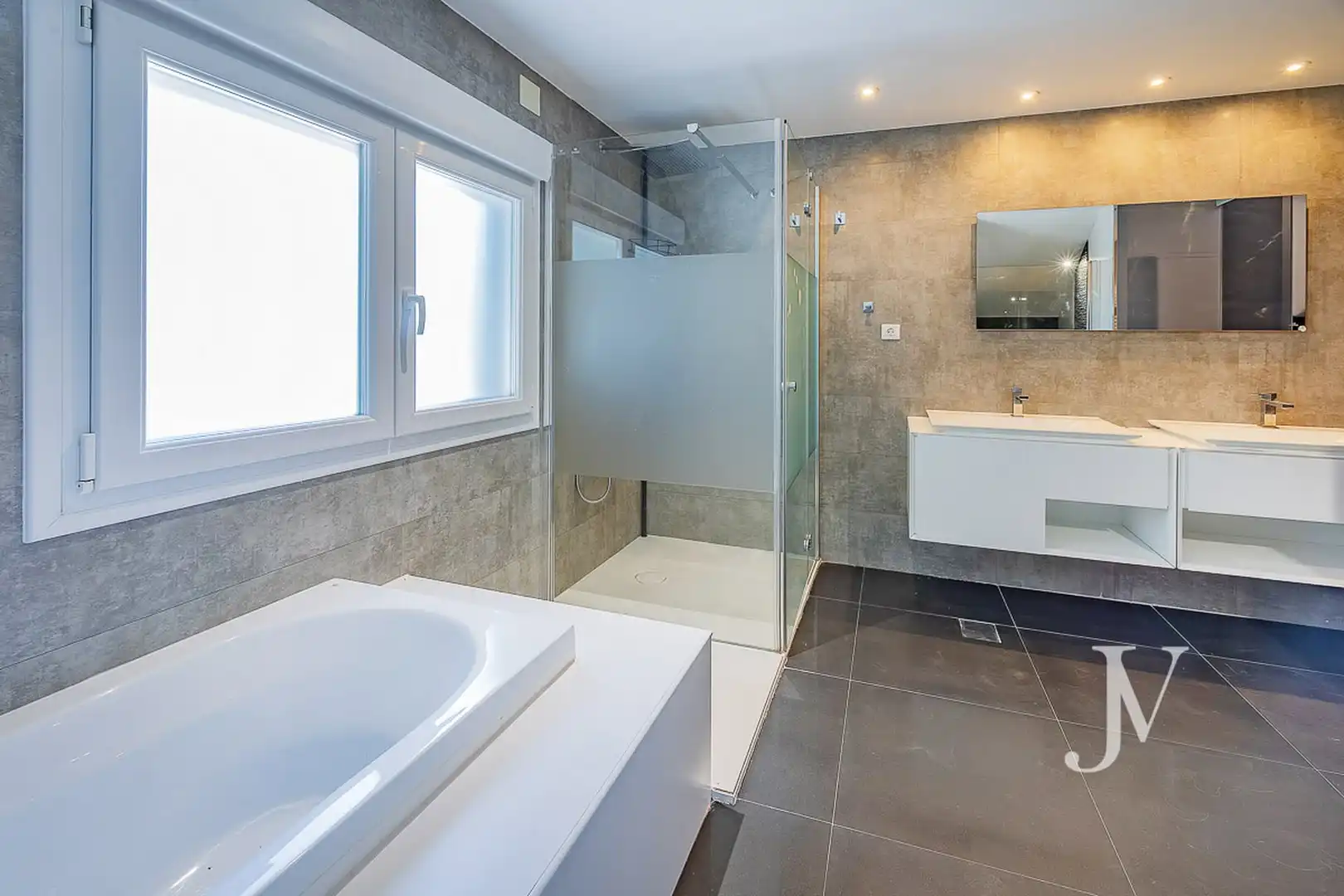 Baño de Casa o chalet en venta en La Moraleja con Aire acondicionado, Calefacción y Jardín privado