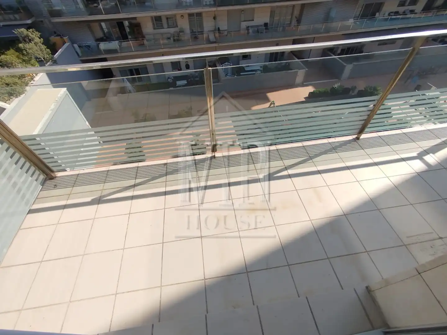 Balcony of Flat for sale in Badalona  with Air Conditioner, Heating and Furnished