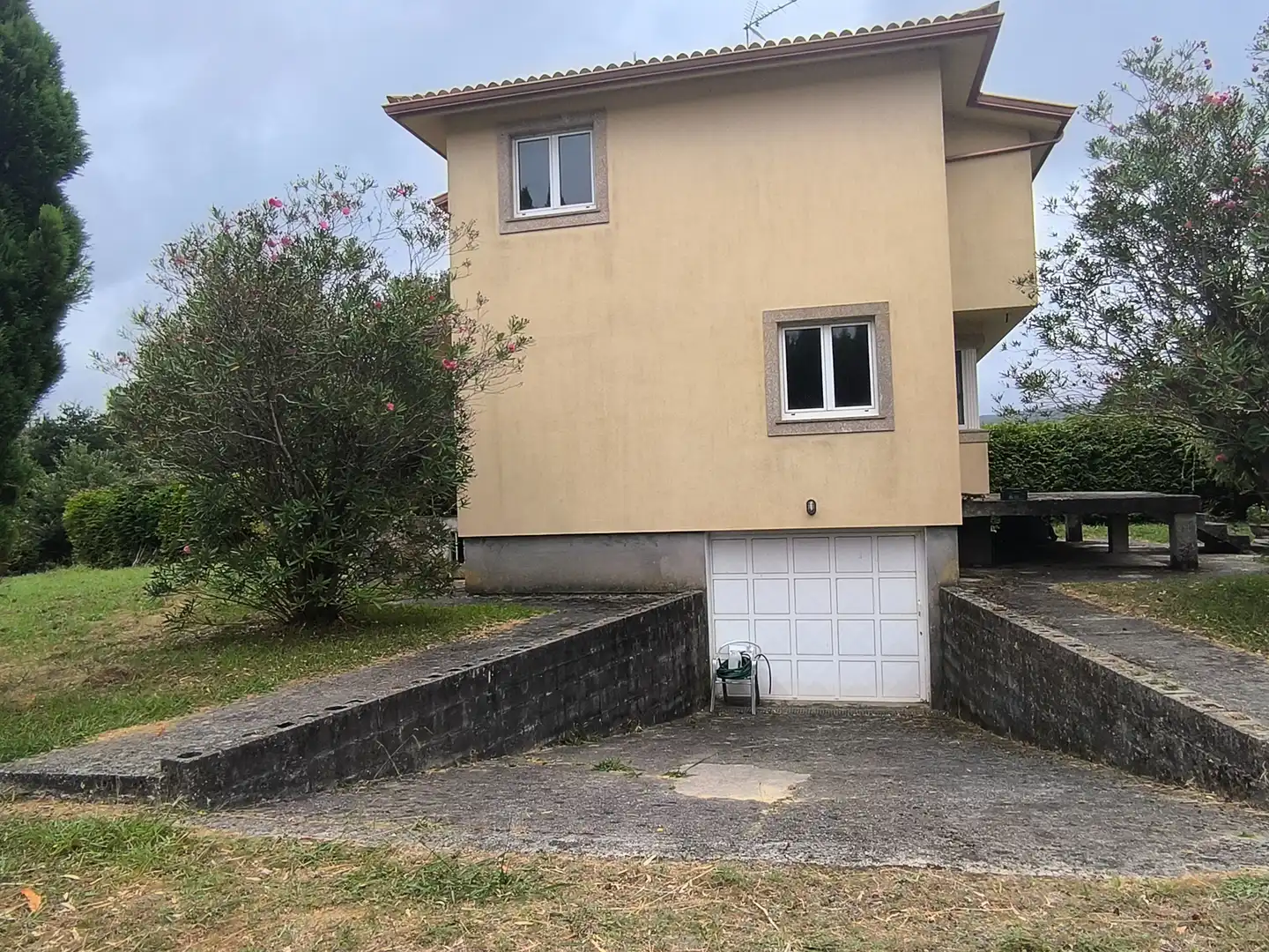 Außenansicht von Haus oder Chalet zum Verkauf in Valdoviño mit Privatgarten und Terrasse