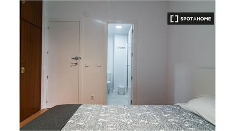 Photo 2 of Flat to share in Pacífico, Madrid
