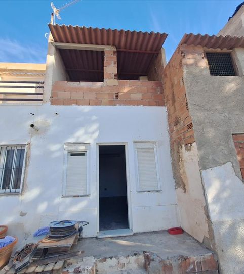 Foto 2 de Casa adosada en venta en Islas Baleares, Zurgena, Almería