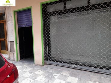 Local comercial en venta en Ensanche - Franciscanos