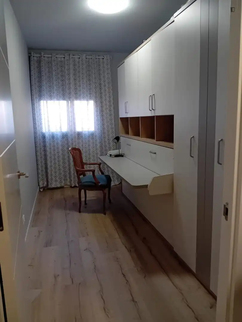 Room in Pallejà