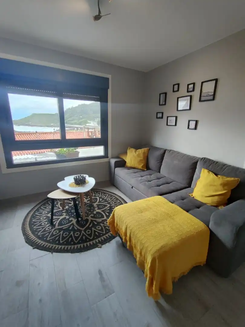 Sala d'estar de Casa o xalet de lloguer en A Guarda   amb Calefacció, Moblat i Forn