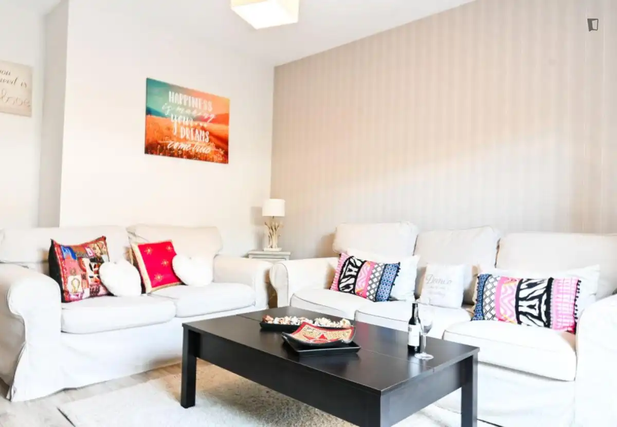Apartament de lloguer a Alameda de Osuna