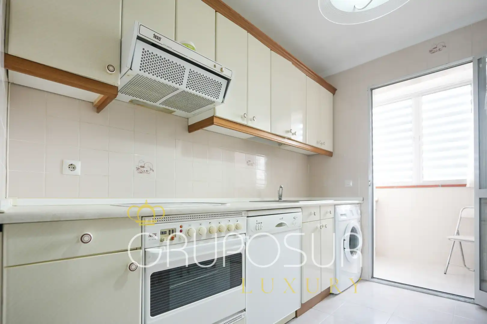Küche von Wohnung zum Verkauf in Valladolid mit Heizung, Privatgarten und Parkett