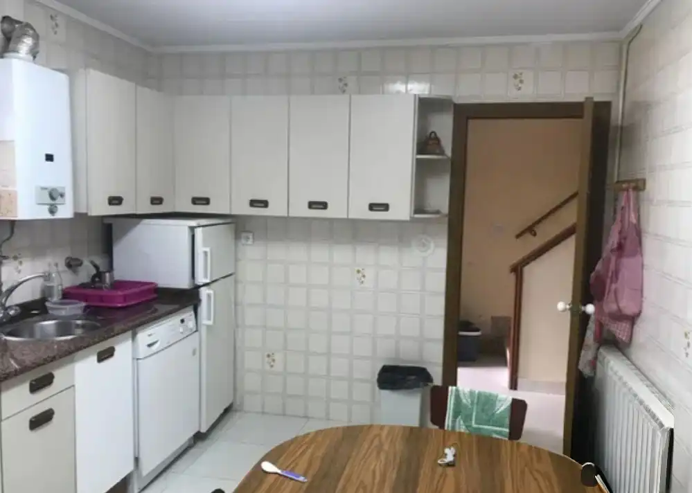 Kitchen of Houses for sale in Arija  with Heating, Private garden and Terrace