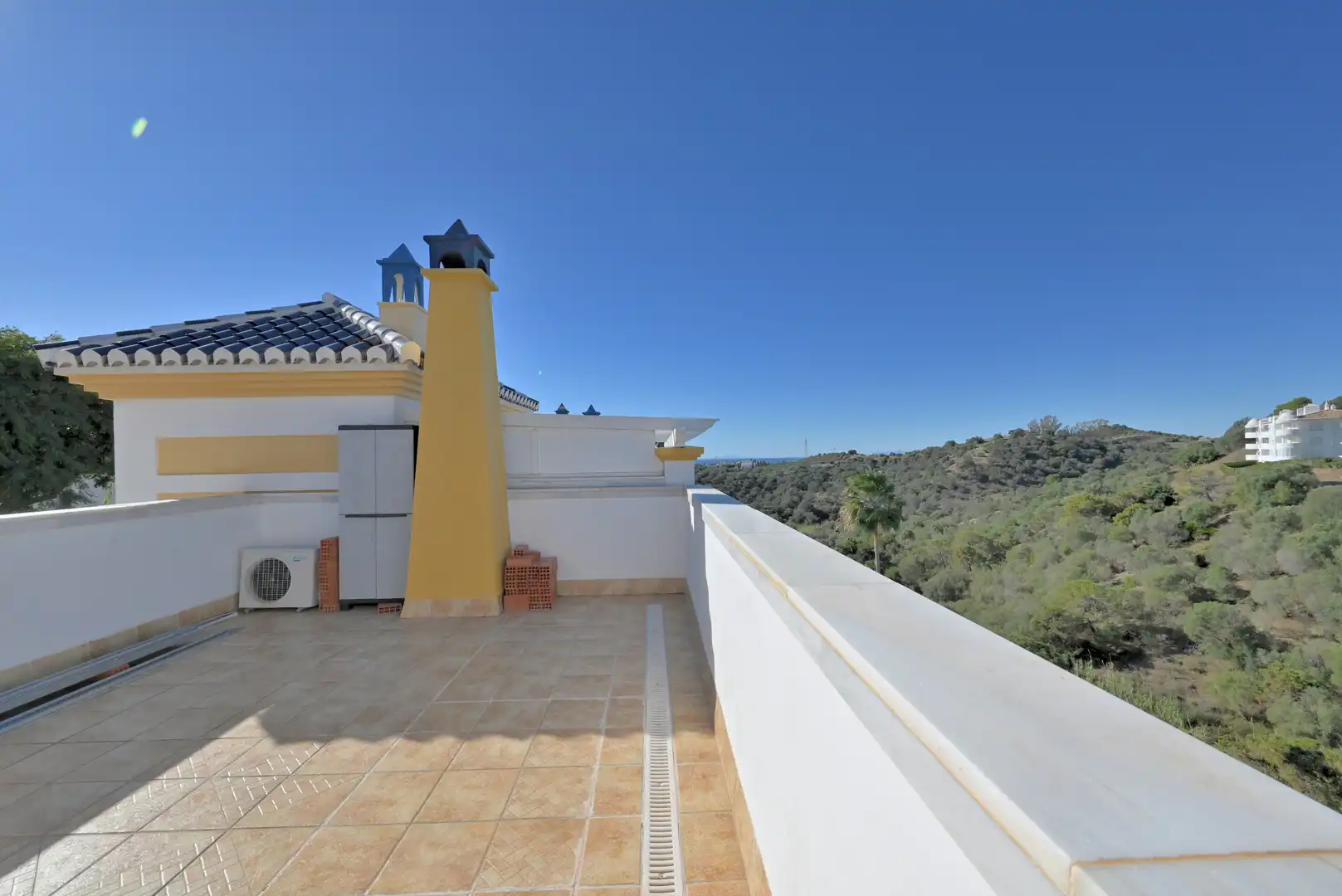 Maison mitoyenne avec piscine à vendre à Calahonda, imagen 23