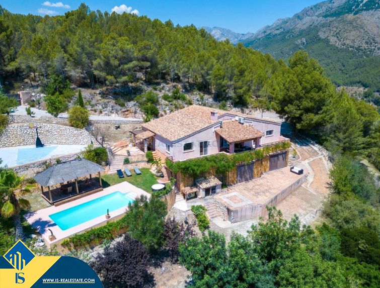 Exterior view of House or chalet for sale in Altea  with Terrace, Swimming Pool and Furnished