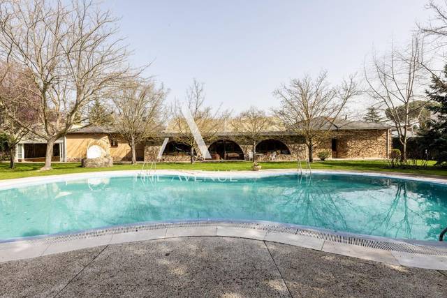 Casa-chalet en Venta en Villafranca del Castillo