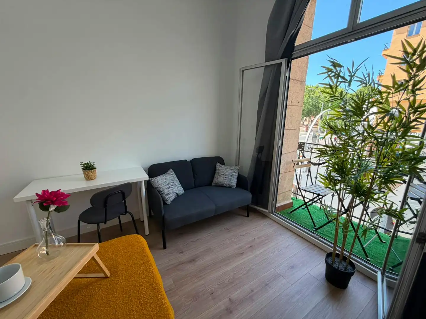 Terrasse von Wohnung zur Miete in Madrid mit Heizung, Privatgarten und Möbliert