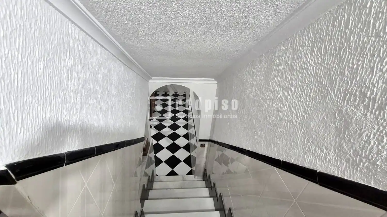 Houses for sale in Getafe  with Air Conditioner, Heating and Private garden
