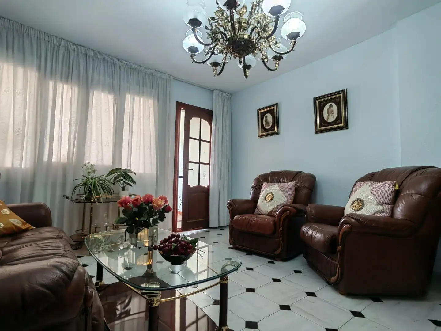 Living room of Flat for sale in Carretera de Cádiz