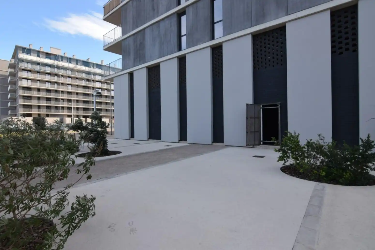 Local comercial en alquiler en Badalona - Calle Eduard Maristany, imagen 13