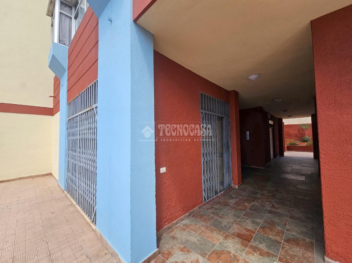 Vista exterior de Local en venda en  Santa Cruz de Tenerife Capital