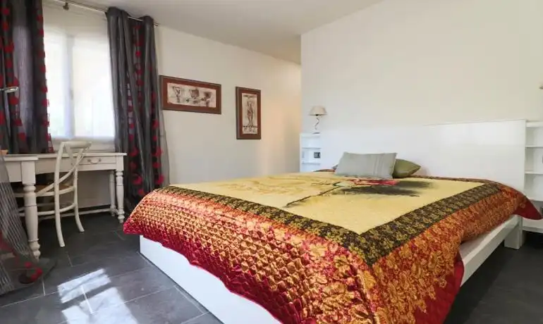 Dormitori de Casa o xalet en venda en Peralada amb Aire condicionat, Calefacció i Terrassa