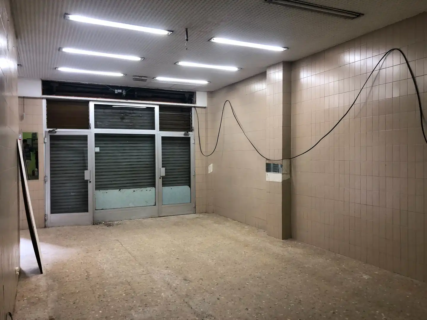 Local comercial de lloguer a Plaça Jaume el Conqueridor