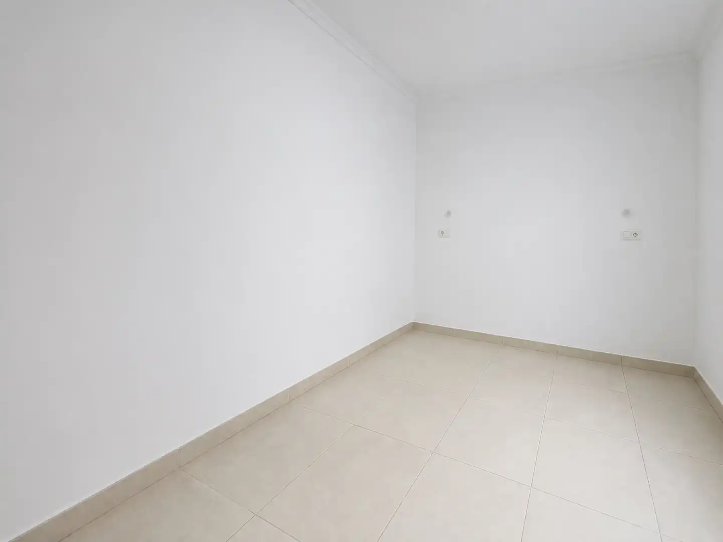 Habitación de Piso en venta en San Bartolomé de Tirajana con Aire acondicionado, Microondas y Balcón