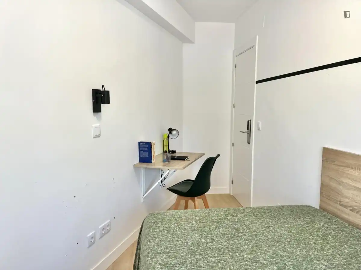 Room in Aluche