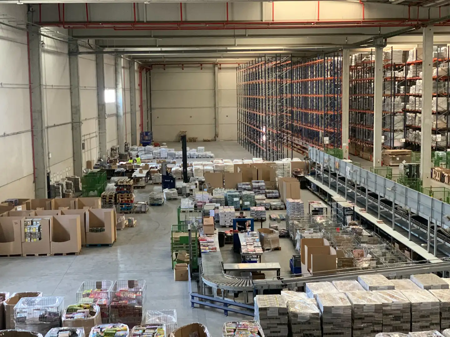Nau industrial de lloguer en Alovera amb Calefacció i Alarma
