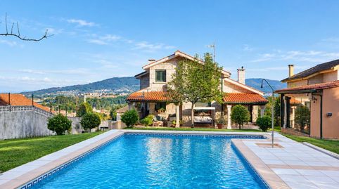 Casa con piscina en venta en LG. TOXEIRA, Tui - habitaclia