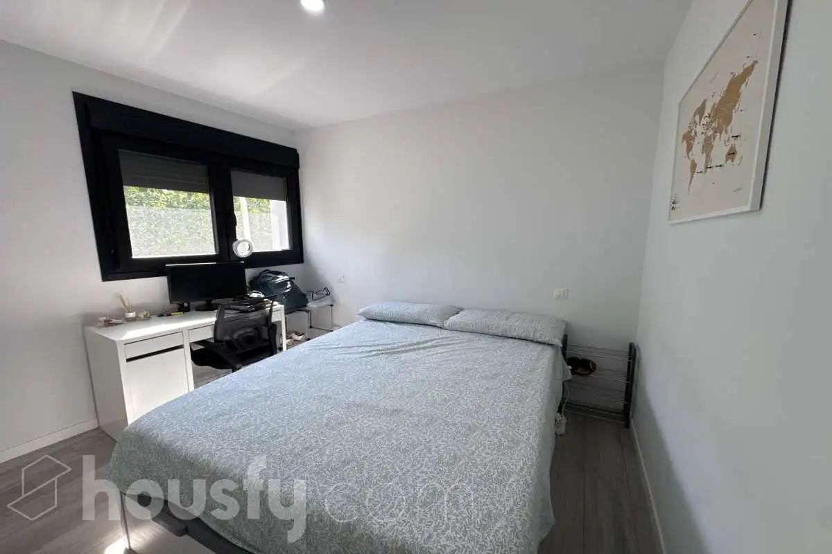 Dormitori de Pis de lloguer en San Sebastián de los Reyes amb Aire condicionat, Calefacció i Terrassa