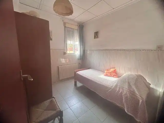 Dormitori de Casa o xalet en venda en Sagunto / Sagunt amb Terrassa i Moblat