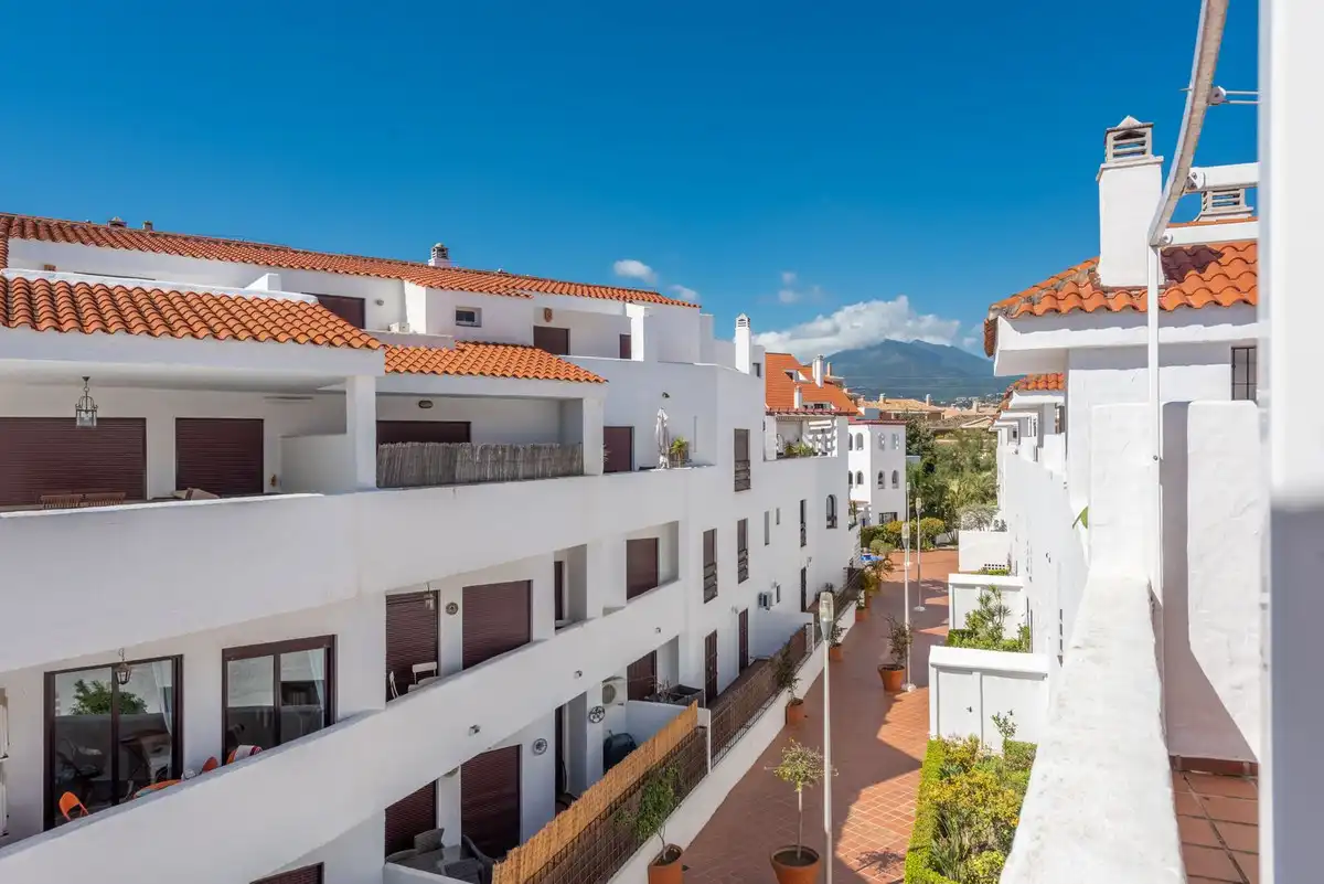 Apartament amb piscina en venda a Nueva Andalucía, imagen 17