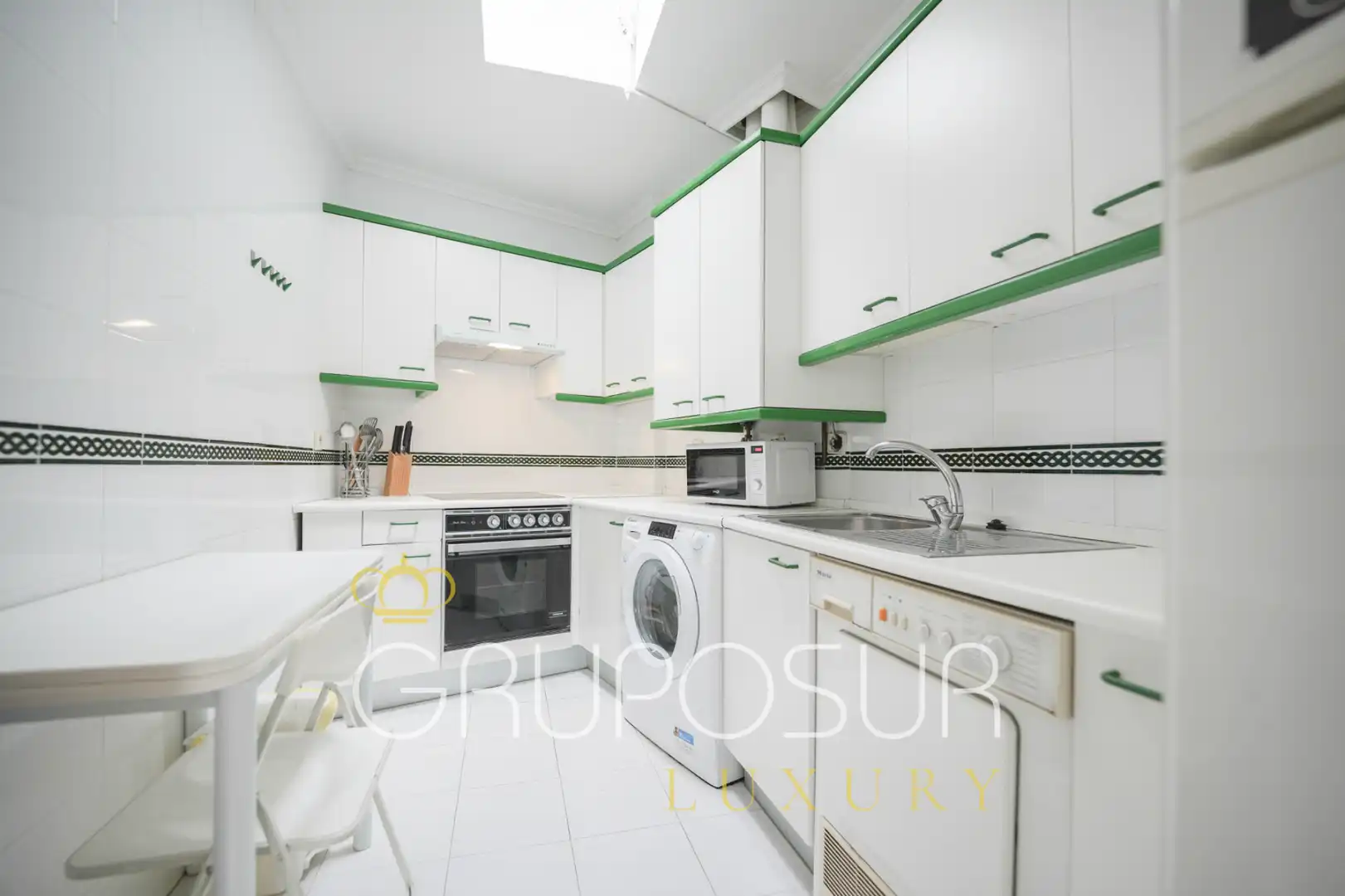 Cocina de Apartamento en venta en Valladolid con Aire acondicionado, Calefacción y Parquet