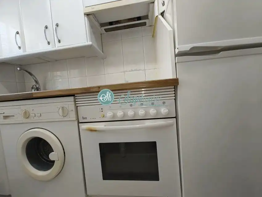 Cocina de Piso de alquiler en San Cristóbal de Segovia con Calefacción, Parquet y Amueblado