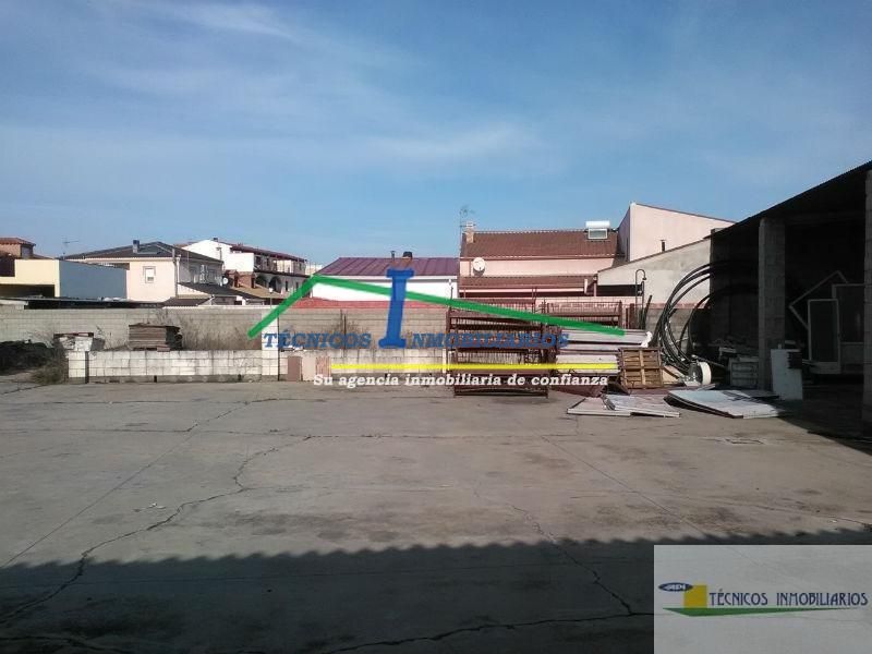Aparcament de Residencial de lloguer en Trujillanos