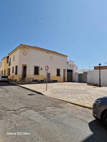 Casa adosada en Venta en Almonaster La Real en Lepe