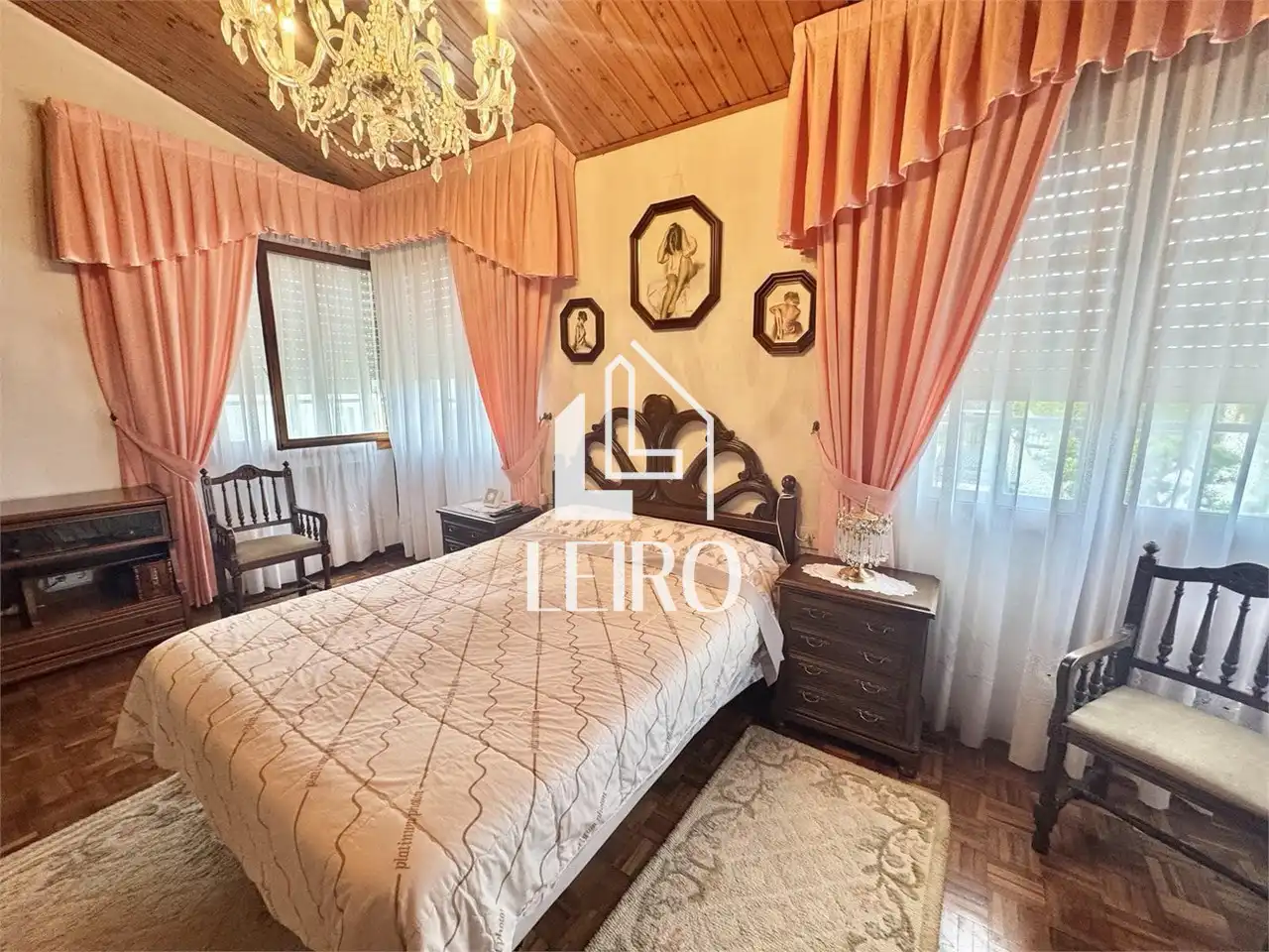 Sala de estar de Casa o chalet en venta en A Illa de Arousa  con Calefacción, Jardín privado y Parquet