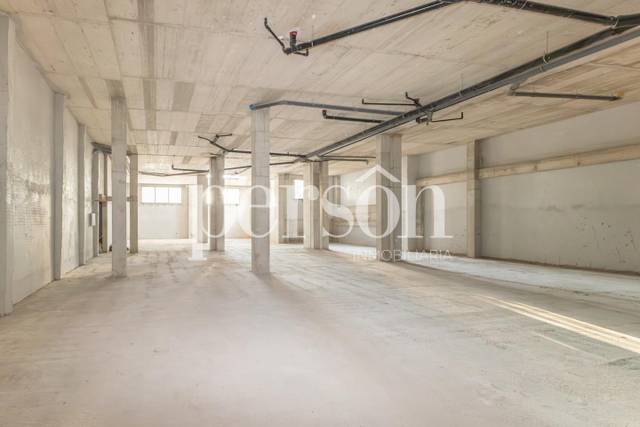 Local comercial en Alquiler en Ciutat de les Ciències i de les Arts - Justicia