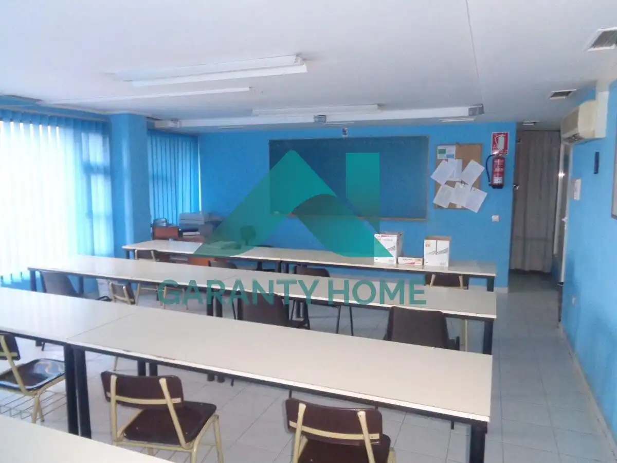 Locale commerciale in vendita a Centro, imagen 3