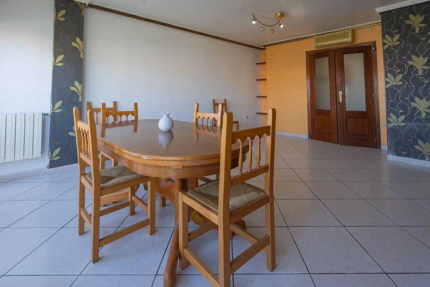 Comedor de Piso en venta en Peñíscola / Peníscola con Terraza y Balcón