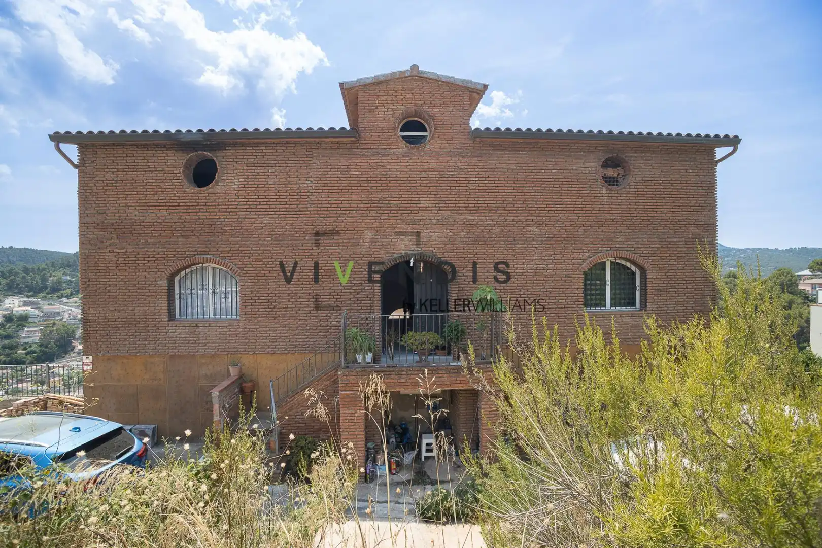 Vista exterior de Casa o xalet en venda en Corbera de Llobregat