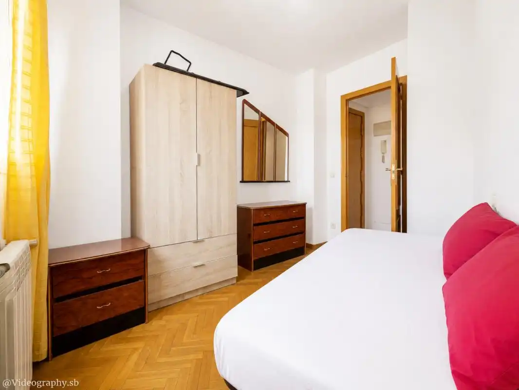 Piso con ascensor en venta en Cuesta del Caz, imagen 18