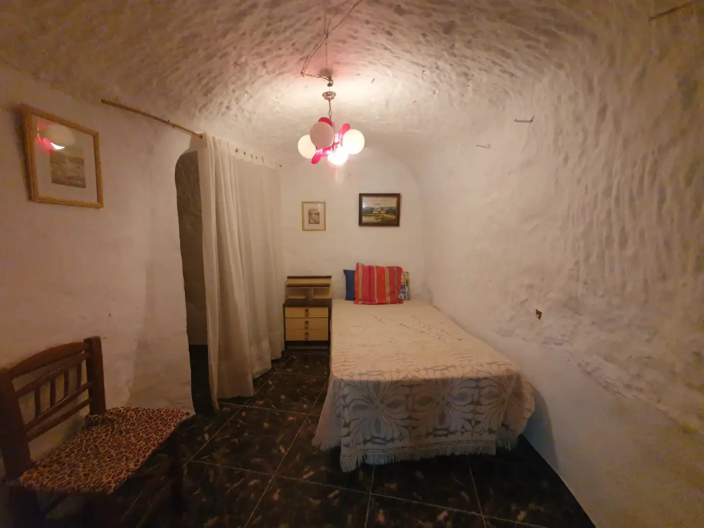 Casa o xalet en venda en Guadix amb Terrassa, Traster i Moblat