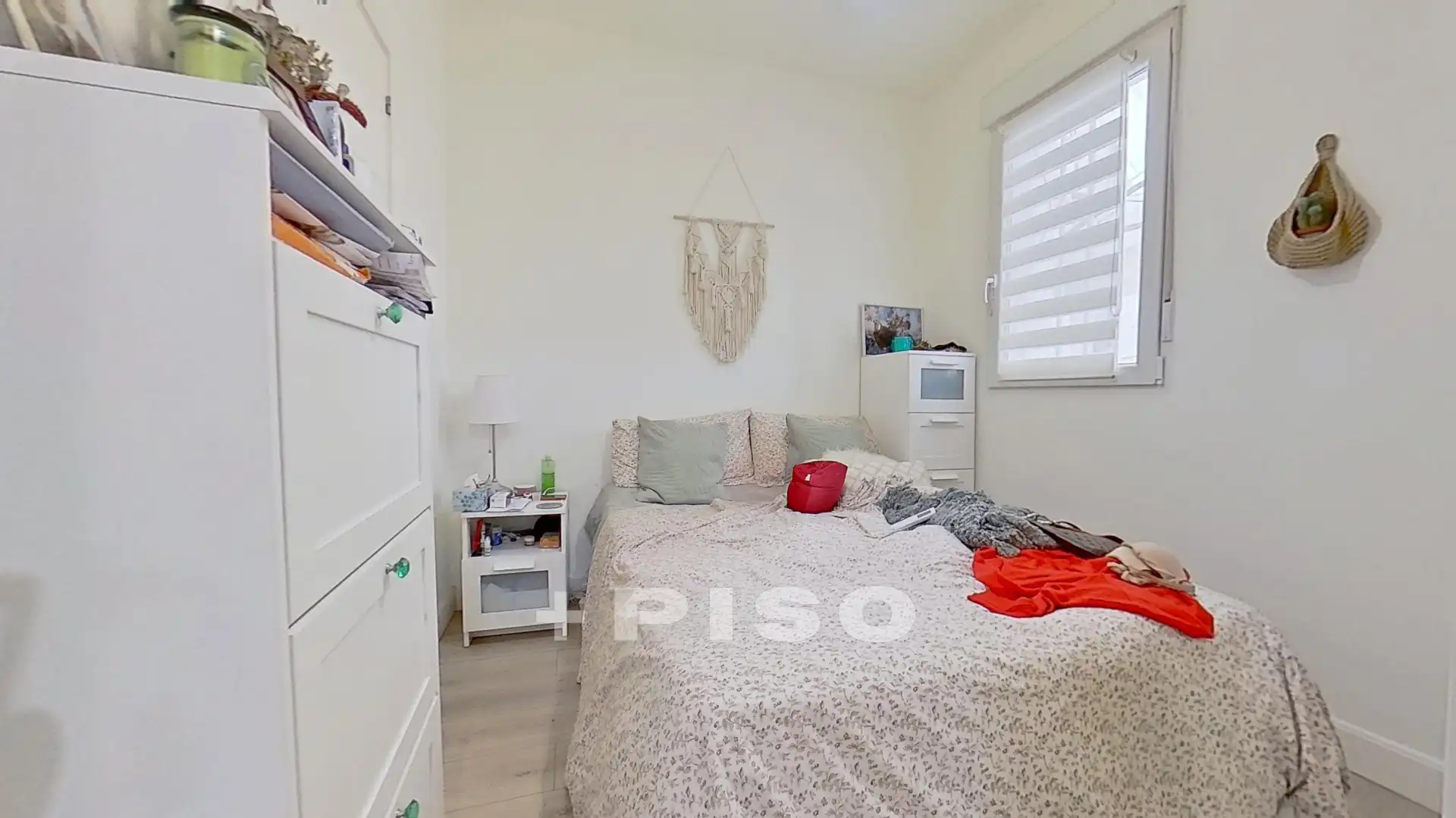 Schlafzimmer von Wohnung zum Verkauf in Madrid mit Heizung, Möbliert und Ofen