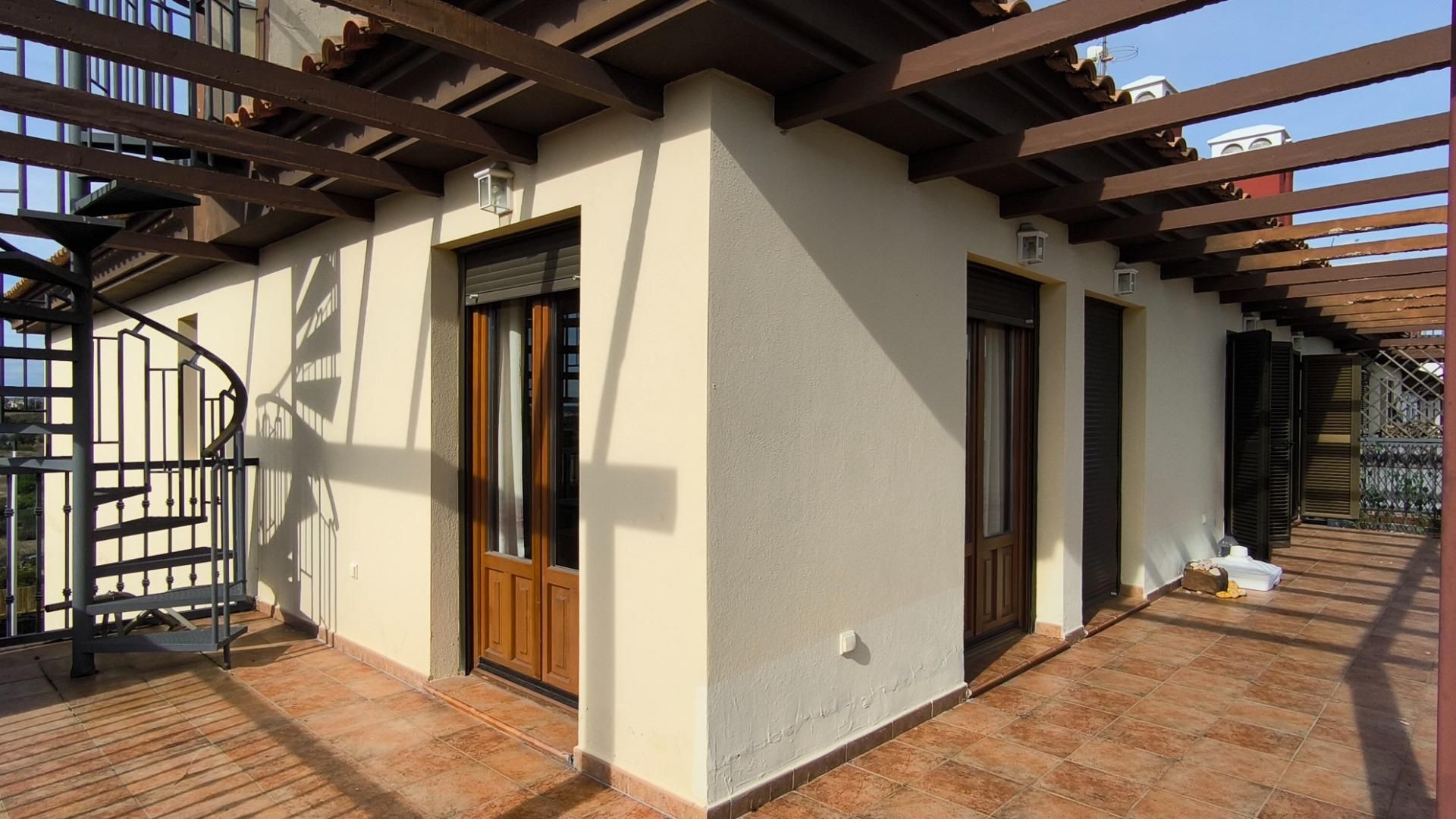 Außenansicht von Dachboden zum Verkauf in Ayamonte mit Privatgarten, Terrasse und Möbliert