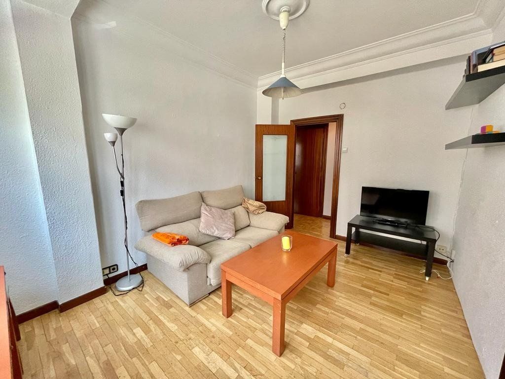 Flat to rent in Calle LACARRA MIGUEL, JOSE Mª, 47, Paseo Constitución - Las Damas