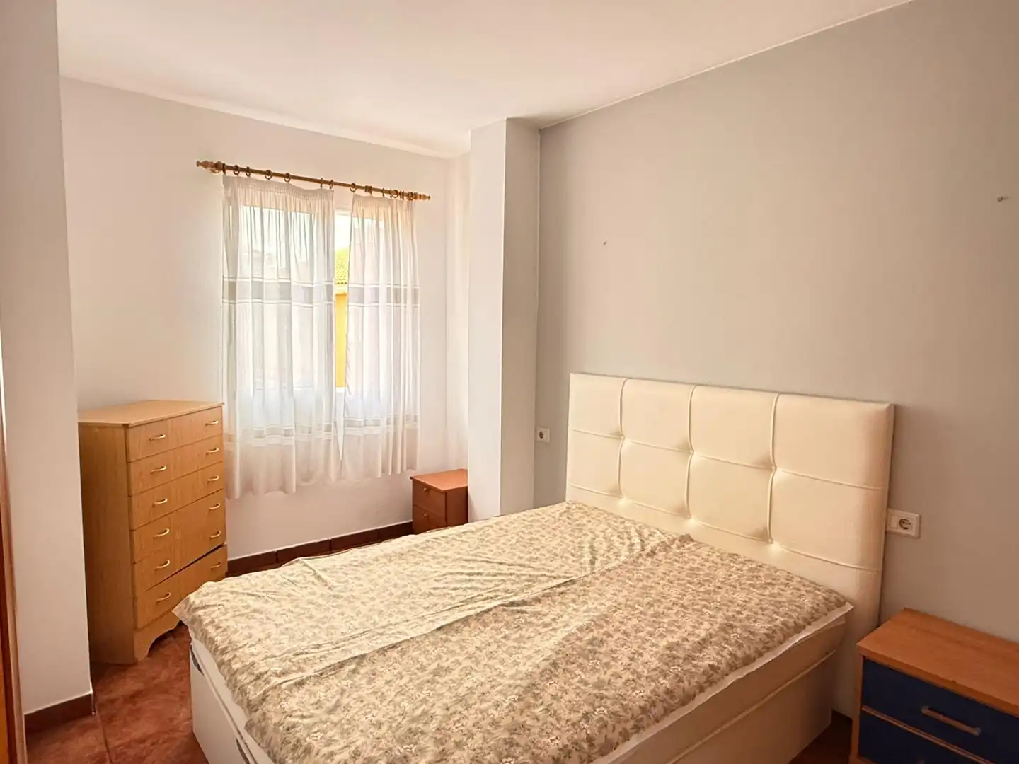 Habitación de Casa adosada en venta en Moncofa con Terraza, Trastero y Balcón