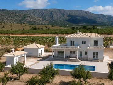 Casa in vendita a El Pinós / Pinoso